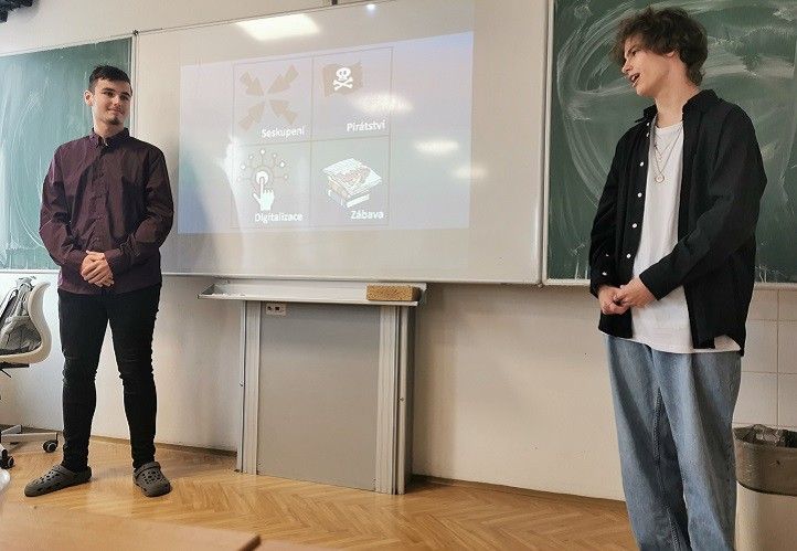 231121_Startupuj_prezentace_projektu