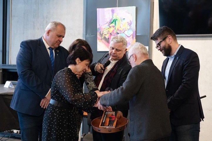 240402_Masa_bez_opony_2024_djkt_1