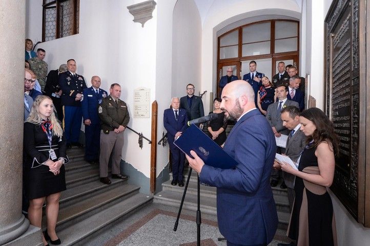 240506_Slavnosti_svobody_Prijeti_pieta_radnice_3