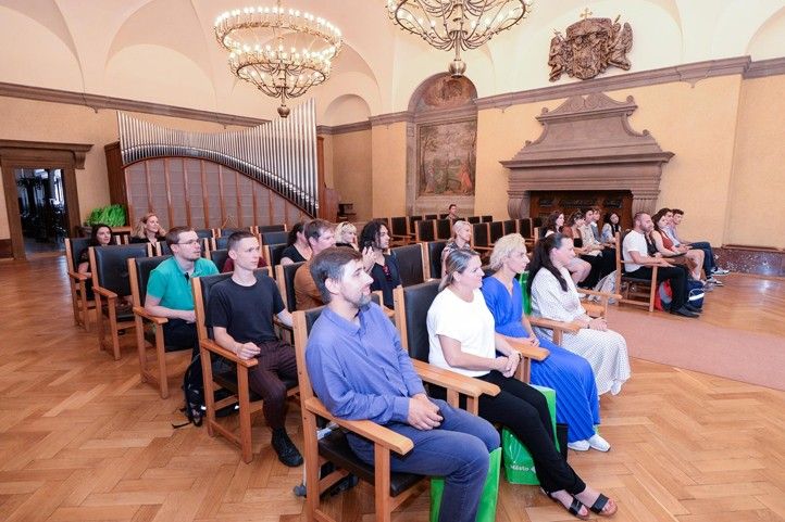 Přijetí na plzeňské radnici (fotografie: M. Pecuch) 240716_Letni_jazyk_skola_3