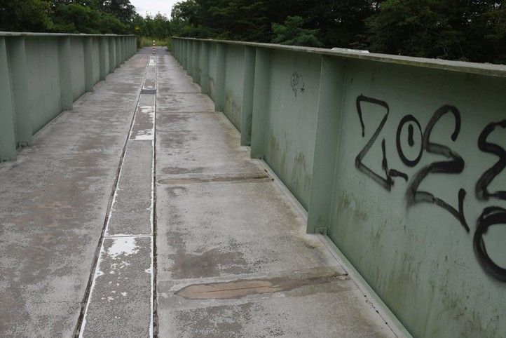 Lávka před opravou (fotografie: R. Žáková) 240726_Lavka_Hradiste_1