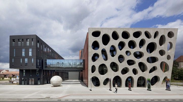 Zdroj foto: Divadlo DJKT v Plzni 240807_Divadlo_DJKT_1