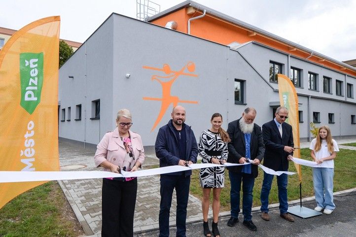 Slavnostní otevření haly (fotografie: M. Pecuch) 240912_Hala_20_ZS_1