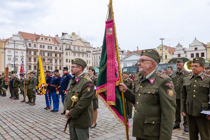 Fotografie: M. Pecuch 240913_Petatricatnici_kapela_4