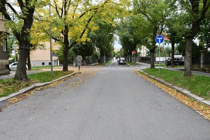 Ulice Kapitána Jaroše na Slovanech se dočká opravy. Fotografie: SVS MP 241004_kapitana_jarose_02