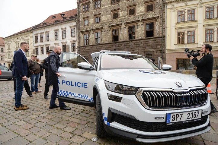 Nový služební vůz (fotografie: M. Pecuch) 241031_Kodiaq_policie_2