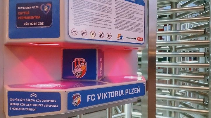 Ilustrační fotografie 241101_Viktoria_turnikety_2