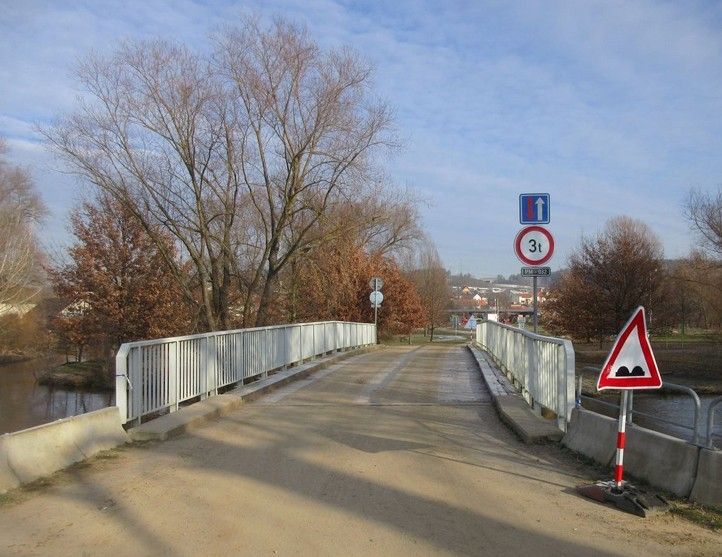 Most před opravami (fotografie: V. Šašek) 241104_Most_Radcice_pred_1