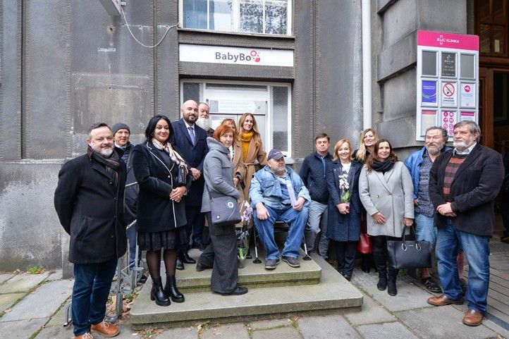 Modernizovaný babybox na EUC klinice (fotografie: M. Pecuch) 241106_BabyBox_5