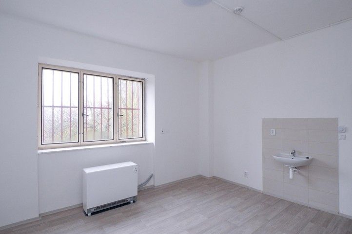 Objekt na adrese Pod Všemi svatými 65 v Plzni na Roudné (fotografie: M. Pecuch) 241212_Krizove_bydleni_Roudna_3