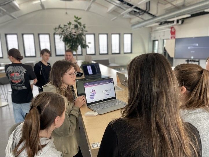 Hackaton. Fotografie: archiv SITMP 241223_hackaton_04