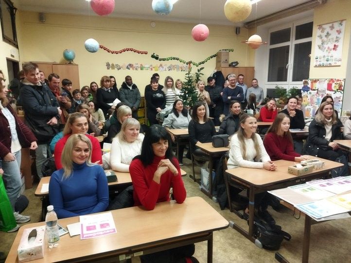 Kurzy češtiny pro cizince. Fotografie: archiv odboru sociálních služeb  241223_kurz_cestina_02