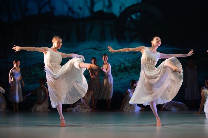 Balet DJKT (fotografie: I. Štěrbová) 250109_DJKT_balet_2