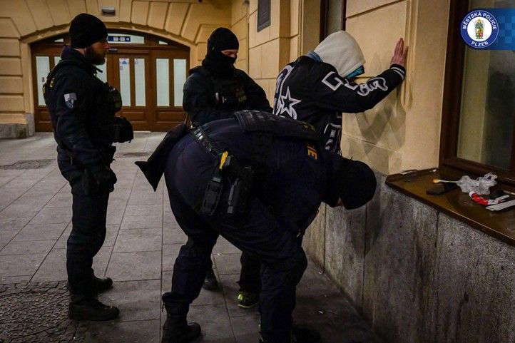 Zdroj fotografií: Městská policie Plzeň 250217_Kontroly_Policie_1