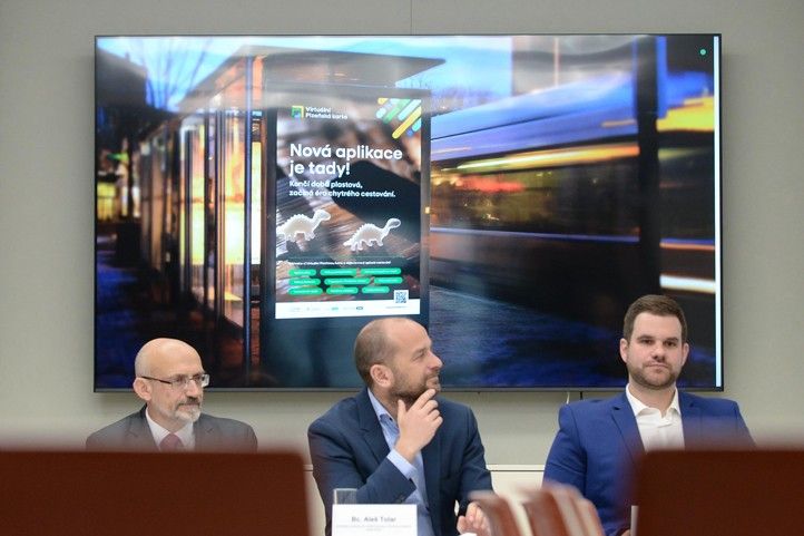 Fotografie z tiskové konference: M. Pecuch 250313_Virtualni_Plzenska_karta_6