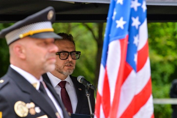 Odhalení památníku 97. pěší divize (fotografie: M. Pecuch) 250503_Slavnosti_svobody_Pamatnik_Infantry_Division_3