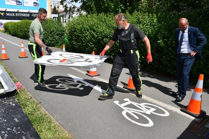 Fotografie: R. Žáková 250509_Cyklo_stezka_znaceni_1