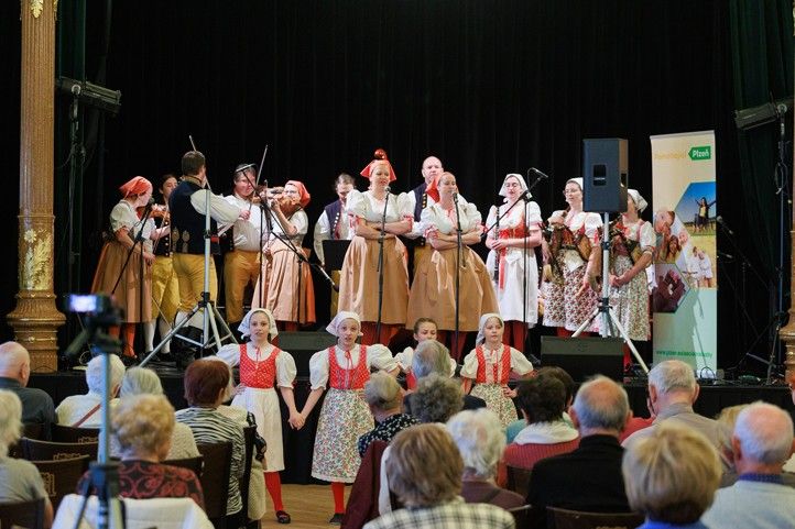 Fotografie: O. Totzauer 250529_Seniori_bavi_seniory_2