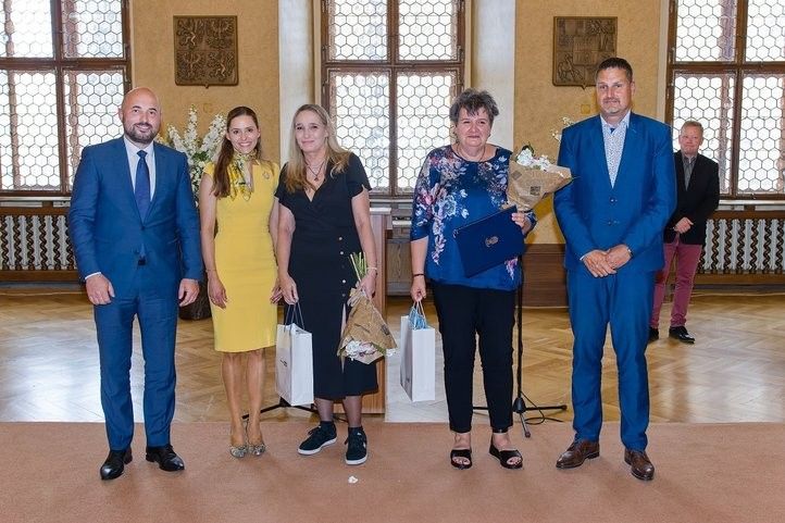 Zástupkyně školní jídelny 16. ZŠ a MŠ. 250611_jidelna_16_zs