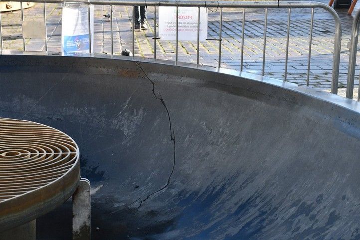 Fotografie: R. Žáková 251103_Fontany_pitka_kasny_3