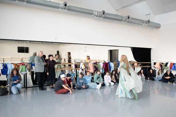 251104_Divadelni_brany_5