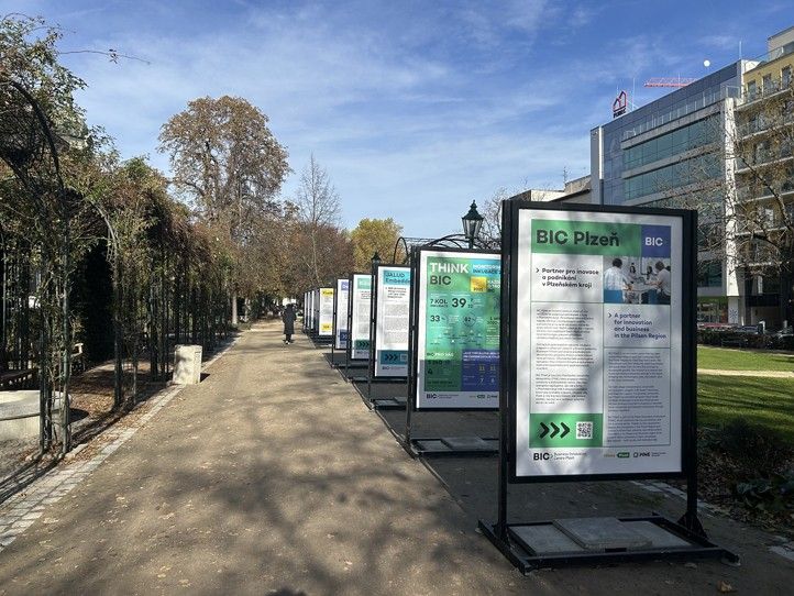 Zdroj fotografií: BIC Plzeň 251106_Inkubace_BIC_vystava_web_1