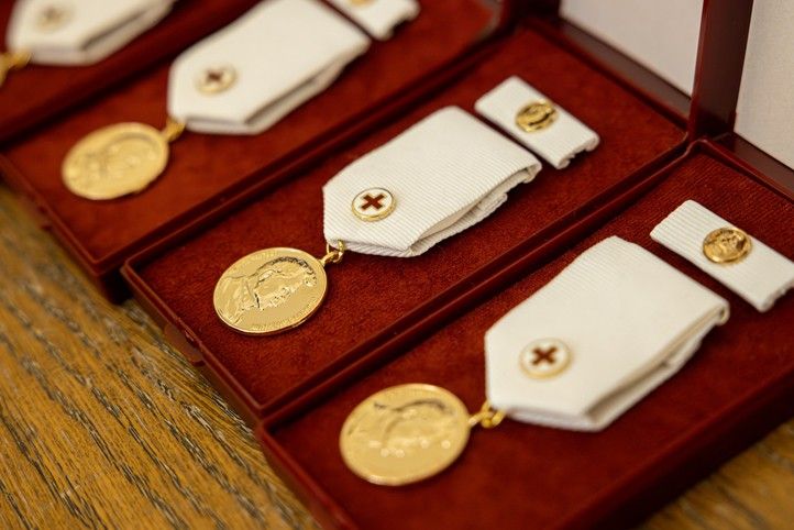 251120_Janskeho_plakety_1