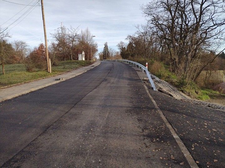 Plzeňská cesta (fotografie: R. Zeman) 251209_Plzenska_cesta_2