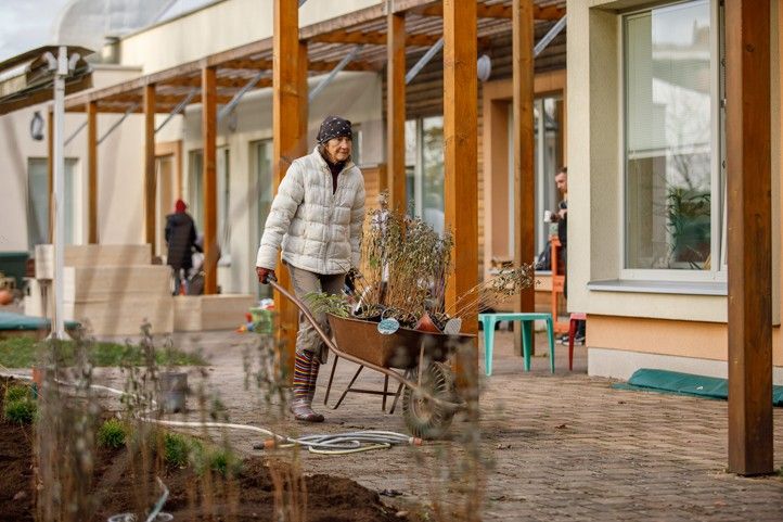 251223_Zelena_strecha_zahrada_deti_2