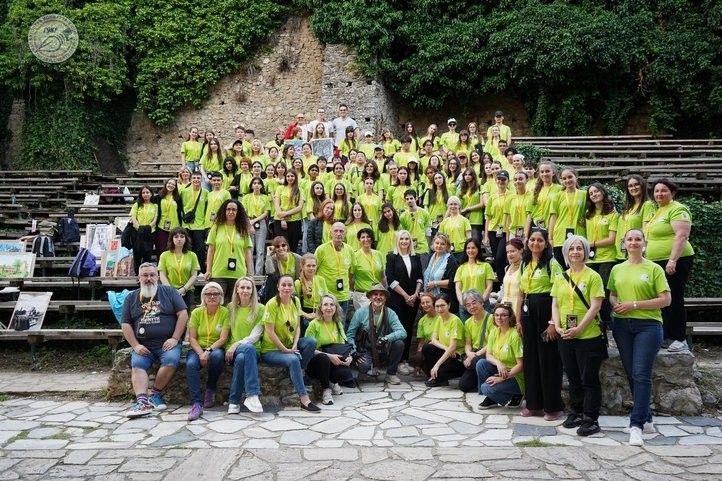 Žáci ZUŠ Terezie Brzkové se zúčastnili festivalu v Severní Makedonii. Zdroj fotografií: archiv ZUŠ Terezie Brzkové 260616_ZUŠ_Festival_1