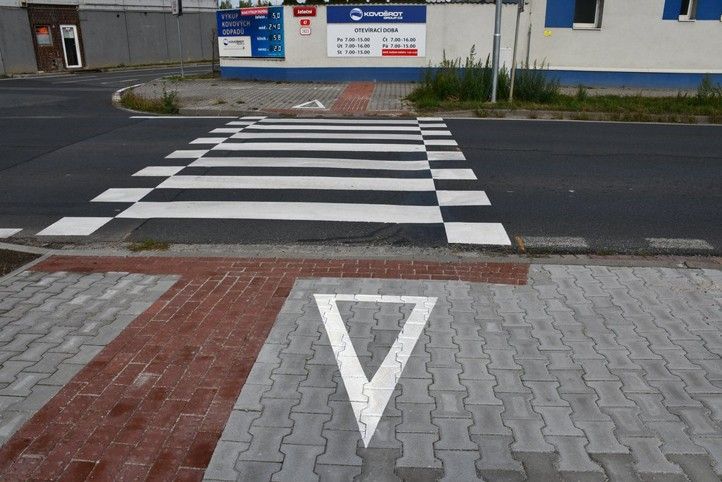 260914_Cyklo_stezka_jatecni_1
